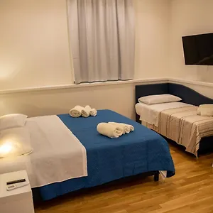 Beauty House Via Veneto , Reggio Calabria Italia
